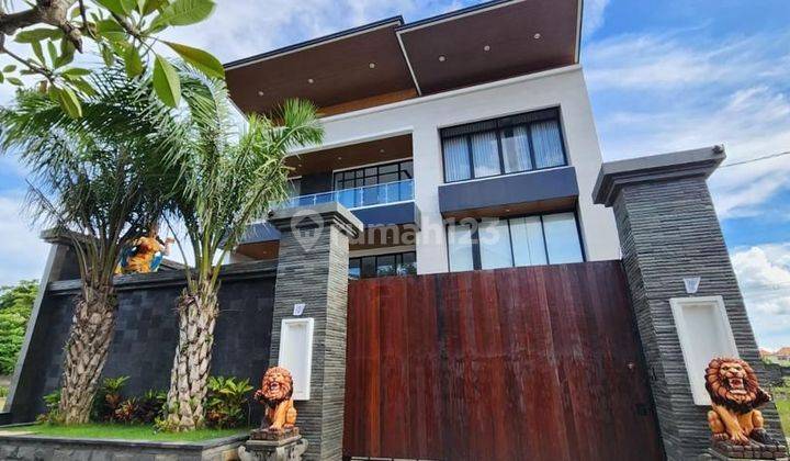 LUXURY HOUSE FOR SALE
Premium location in southern Tukad Badung
South Denpasar 1