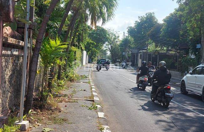 Di Jual Tanah ada Bangunan Lokasi Jalan Utama Danau Poso Sanur
 2