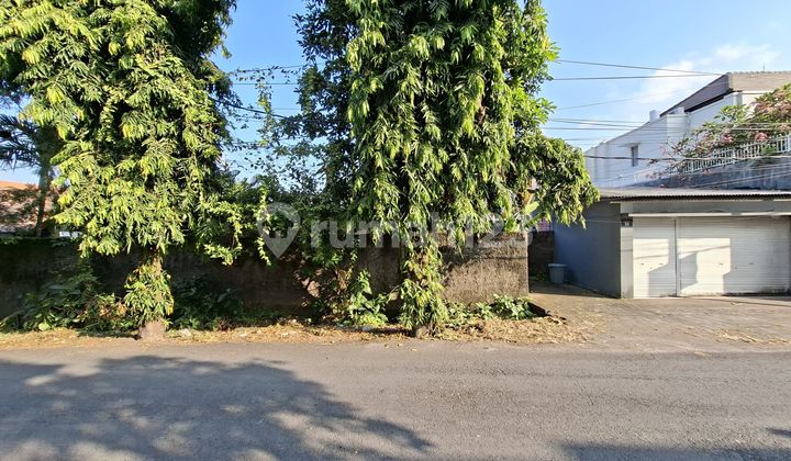 Dijual Sebidang Tanah Di Area Jalan Tamansari - Kerobokan Kelod. Lingkungan Villa Pribadi Ataupun Komersial Dijual Sebidang Tanah Di Area Jalan Tamansari - Kerobokan Kelod. Lingkungan Villa Pribadi Ataupun Komersial