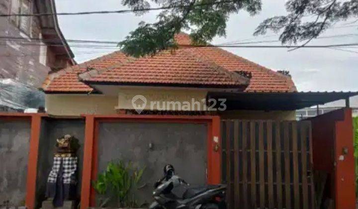 Disewakan Rumah Bangunan Lantai 1 Lokasi Pura Demak Barat 
 1