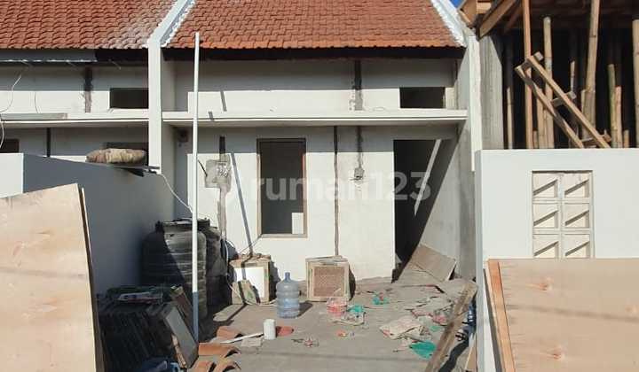 Dikontrakkan Rumah Baru Lokasi Jalan Tukad Penet Dekat Ke Plaza Renon Dan Sekolah Gandhi 2