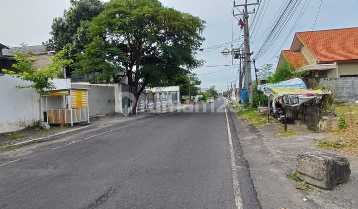 Tanah Jalan Utama Muding Mundeh Kerobokan Kaja Kuta Utara Badung Bali