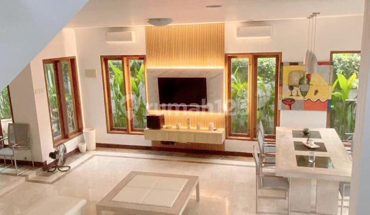 Dijual Villa Sangat Terawat Di Umalas Kerobokan