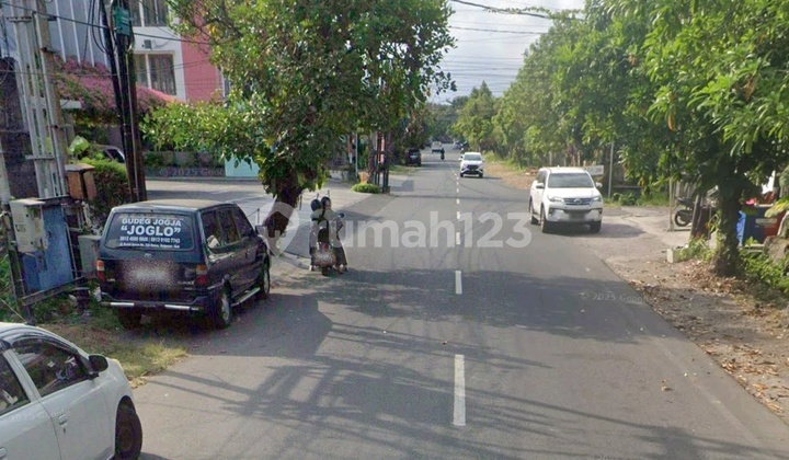 Tanah Jalan Utama Badak Agung Renon Posisi Hook Depan Sekolah Regents School Bali