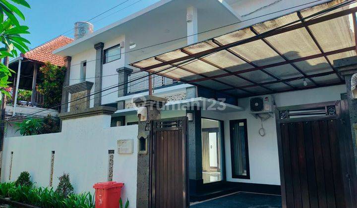 Villa for sale around Sanur 
Tunggak Bingin street 
Very strategic location near RS. Bali Mandara and Matahari Terbit Beach 1