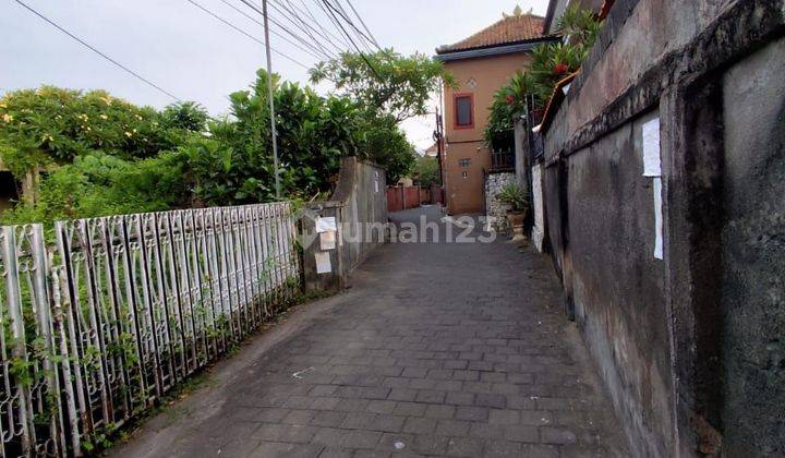 For Sale: Plot of Land with Building on Jalan Dahlia Near POLDA and Trijata Hospital 2