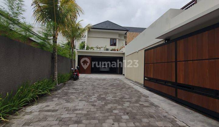 For Sale
brand New Villa
bumbak Dauh Umalas 1