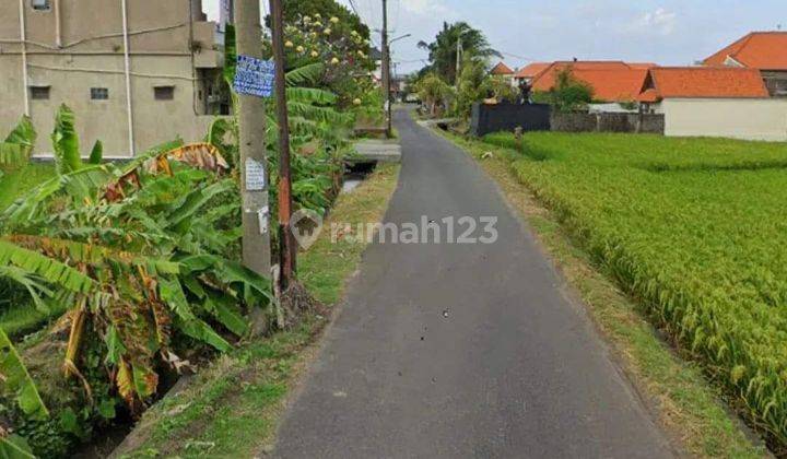 For sale a piece of commercial land in the Cemagi Beach Tourism area of Bali. 1