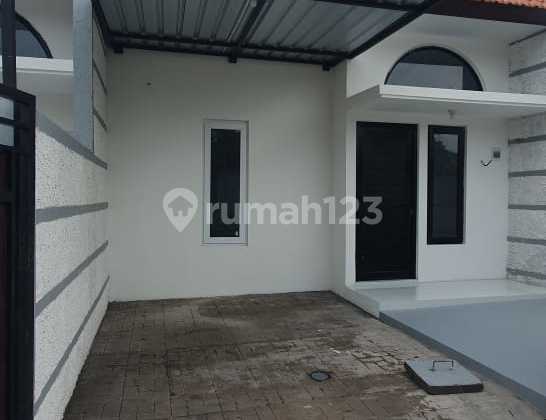 Dikontrakkan Rumah Baru Lokask Jalan Tukad Yeh Penet Renon Denpasar Selatan