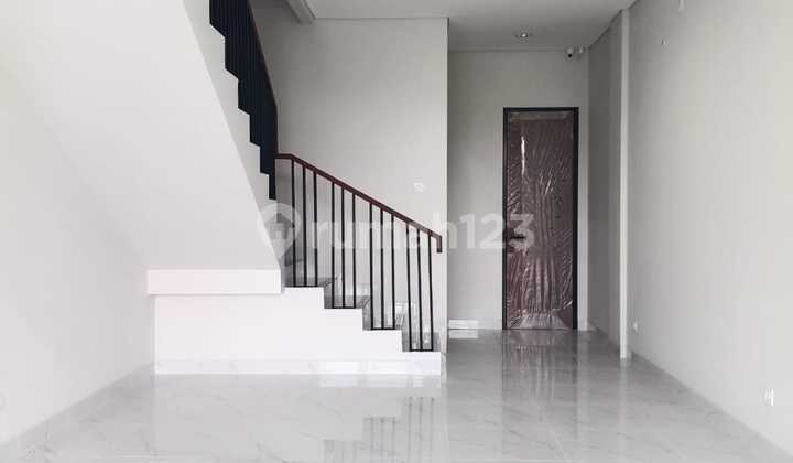 New and Linked Shophouses for Rent in Mega Cluster Citra Gran Cibubur 2