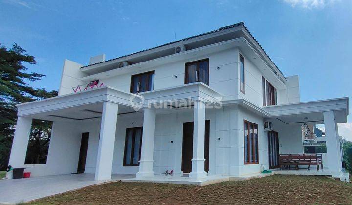 Rumah Mewah Murah Hook 2 Lantai Di Citra Gran  2