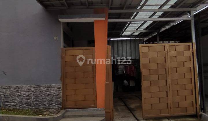 Rumah Cantik Siap Huni Di Kelapa 2 Wetan Ciracas  1