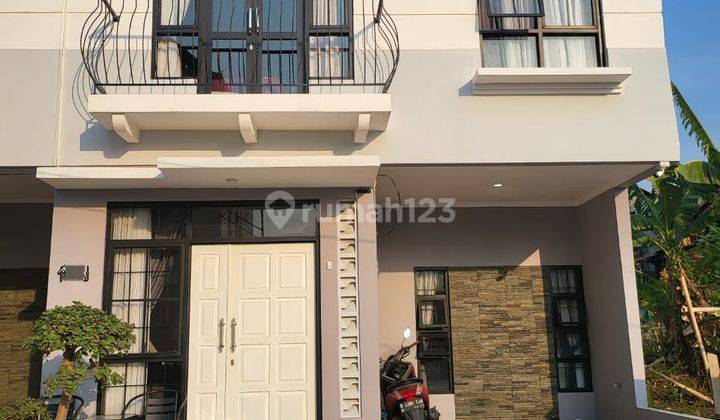 Rumah 2 Lantai Murah Full Furnish Siap Huni Di Lewinanggung Tapos Depok  1