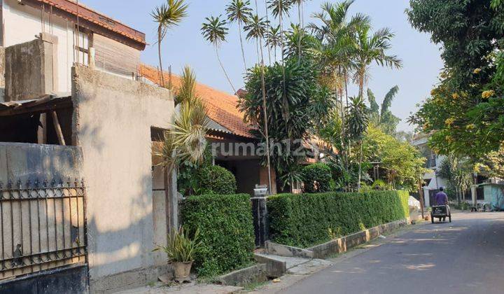 Dijual Rumah 2 Lantai di Jl Tebet Barat Dalam Iii 2