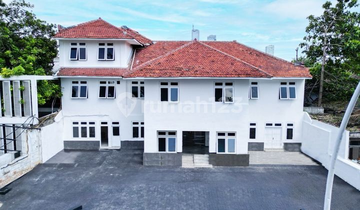For Sale Commercial Space/3-Storey Building in Menteng, Central Jakarta 1
