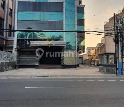 Disewakan Gedung Kantor 4 Lantai di Cideng, Gambir, Jakarta Pusat 2