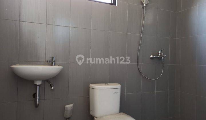 Rumah murah dekat tol dan St BSD rawa buntu