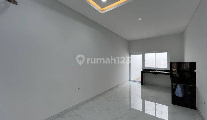 Dijual Rumah Brand New Hadap Timur Lokasi di Meruya Utara Jak Bar 2