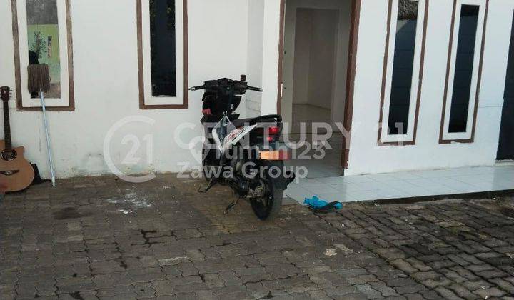 Dijual Rumah Siap Huni Ruang Tengah Luas Lokasi Nyaman Di Cisauk 1