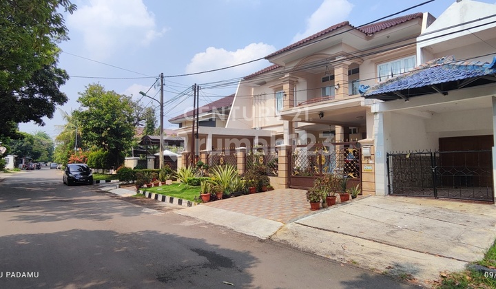 Dijual Rumah Tua Bolly Moon Duren Sawit Jakarta Timur 2