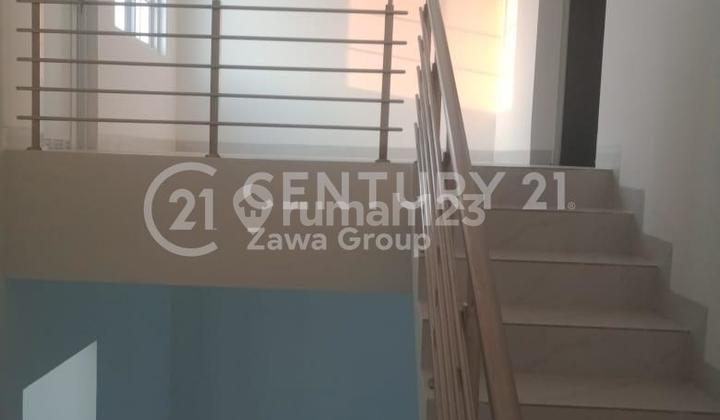 For Sale New House in South Meruya, West Jakarta