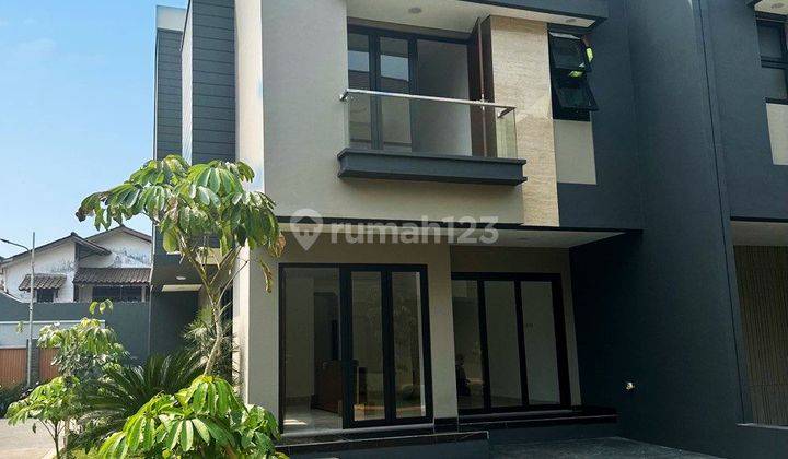 smarthome didekat permata hijau dlam townhouse, siap huni 2