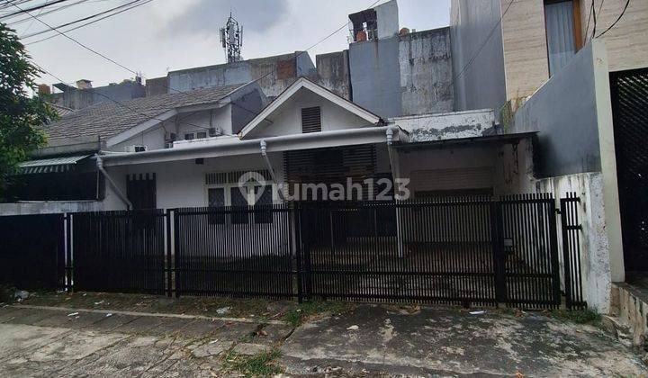 Rumah diblok m Kebayoran baru, hitung tanah Best price SHM 1