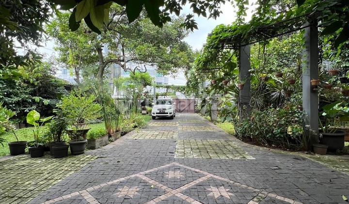 For Sale: Serene House in Kebayoran Baru, with a Large Garden