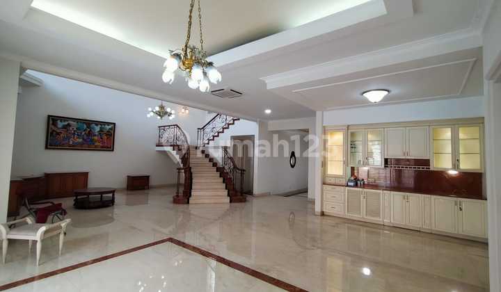 ruang keluarga rumah butuh minim renovasi semi