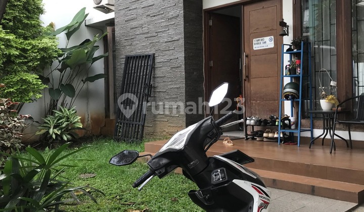 Rumah Siap Huni, 2 Lantai, SHM, di Tanjung Barat, Jakarta Selatan Dlm Komplek One Gate