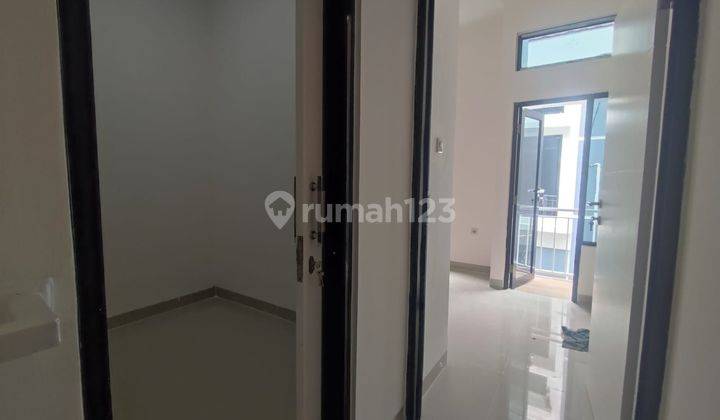 Rumah di jual murah di Jln lio 2 SHM di jakarta timur 2