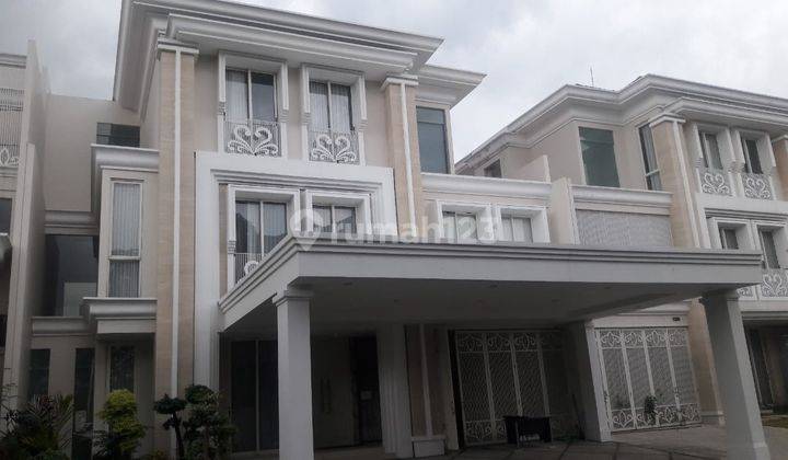 Rumah Pakuwon Indah Grand Embassy 1