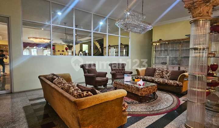 Rumah Mewah Pondok Indah