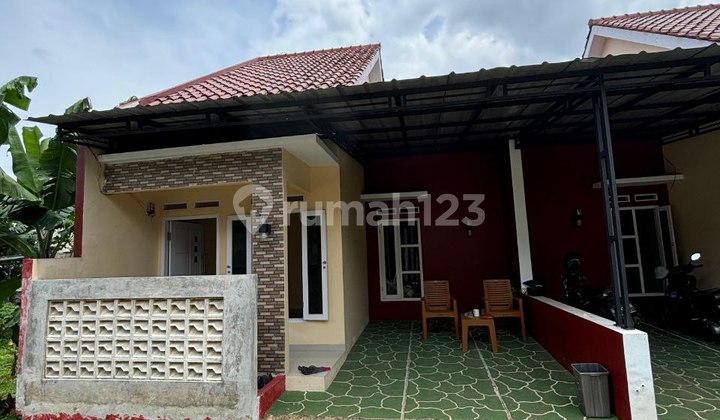 Affordable Ready-to-Live House Near Citayam Station Affordable Ready-to-Live House Near Citayam Station