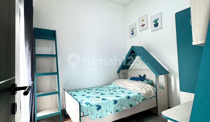 Rumah Mewah 2 Lantai Desain Scandinavian