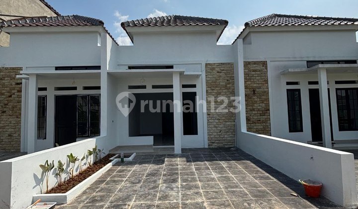 Rumah 1 Lantai Siap Huni Dekat ke Stasiun
