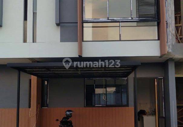 RUMAH 2 LANTAI MODERN TANPA DP  2