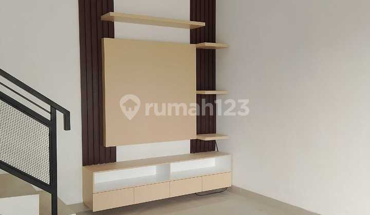 Rumah 2 Lantai Cantik Siap Huni Termurah Di Tirtajaya Depok 2