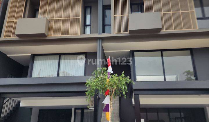 Rumah Modern Jagakarsa Jakarta Selatan 2