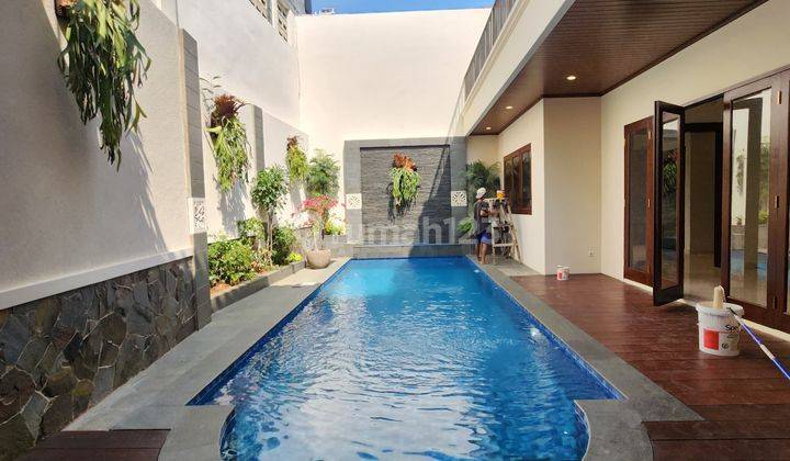 Rumah Mewah Swimming Pool Di Pejaten Jakarta Selatan 2