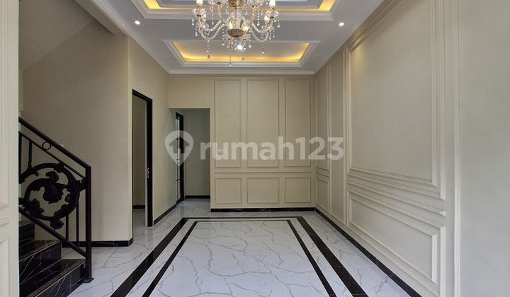Rumah Mewah 2 Lantai Siap Huni Dekat Ke Stasiun Depok Lama 2