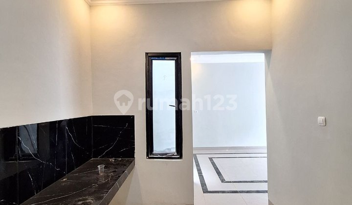 Rumah Mewah 2 Lantai Gaya Classic Minimalis Di Harjamukti Depok 2