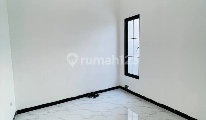 Rumah Dalam Cluster Lokasi Depok Dekat Ke Stasiun Depok 2