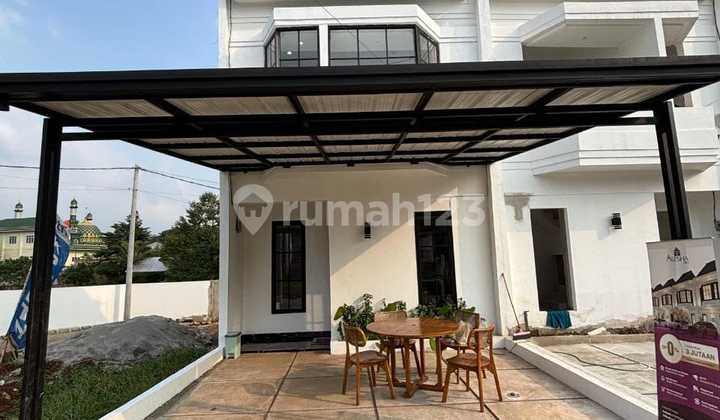 Rumah 2 Lantai Mewah Modern Classic Dekat Ke Tol Ciputat, Pamulang