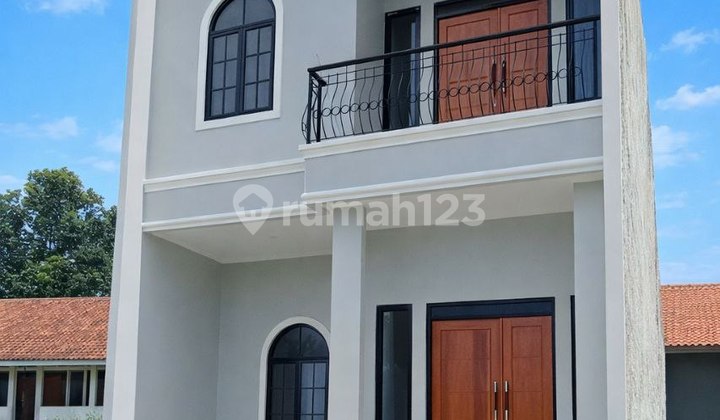 Beautiful 2-Story House Close to Depok Station