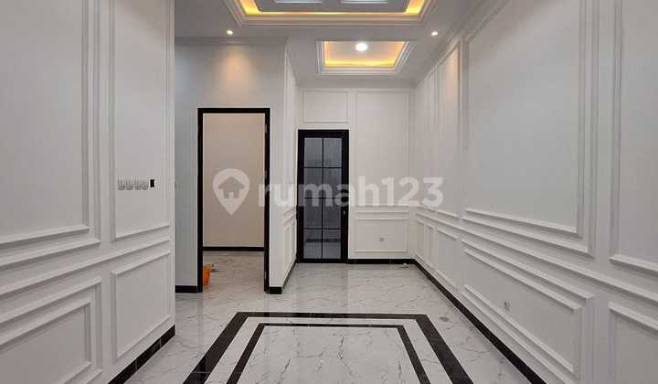 Rumah 2 Lantai Dekat Ke Stasiun Depok 2