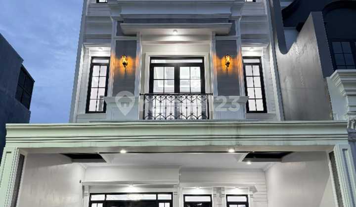 Rumah Mewah 4 Lantai Langsung Jalan Raya Utama Jagakarsa Jakarta Selatan