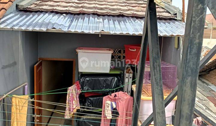 Rumah Second Siap Huni 2 Lantai Lokasi Di Condet Jakarta Timur 2