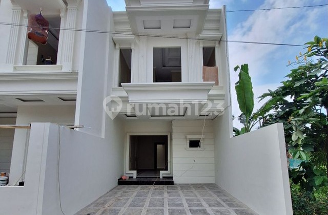 Rumah Mewah Siap Huni 2 Lantai Dekat Ke Stasiun Depok Rumah Mewah Siap Huni 2 Lantai Dekat Ke Stasiun Depok