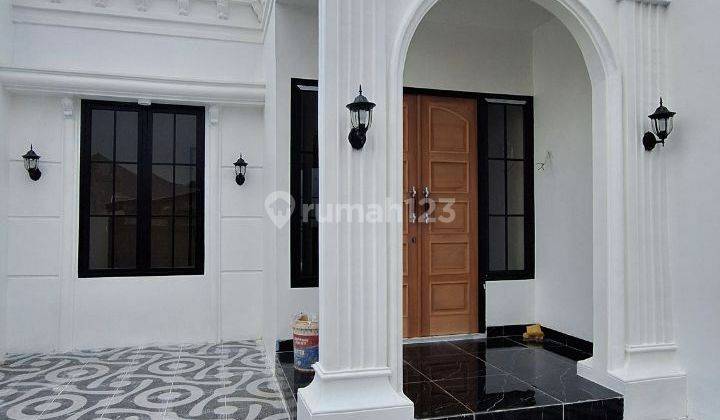 Rumah Murah 1 Lantai Classic Modern Lokasi Dekat Ke Stasiun Depok 2